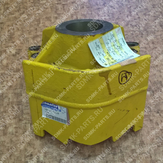 Вилка направляющего колеса KOMATSU D65E-12 14X-30-13124 3