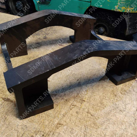 Защита катка HITACHI ZX230LC 8052020